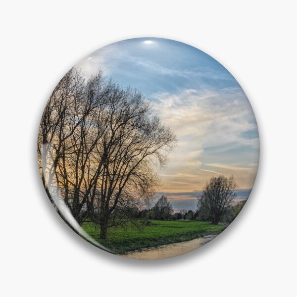 Artikelvorschau, Sonnenuntergang am Fluss entworfen und verkauft von iCimages.net.
