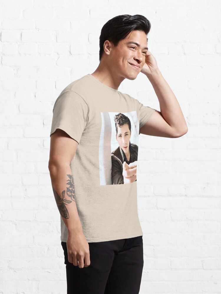 logan lerman shirt