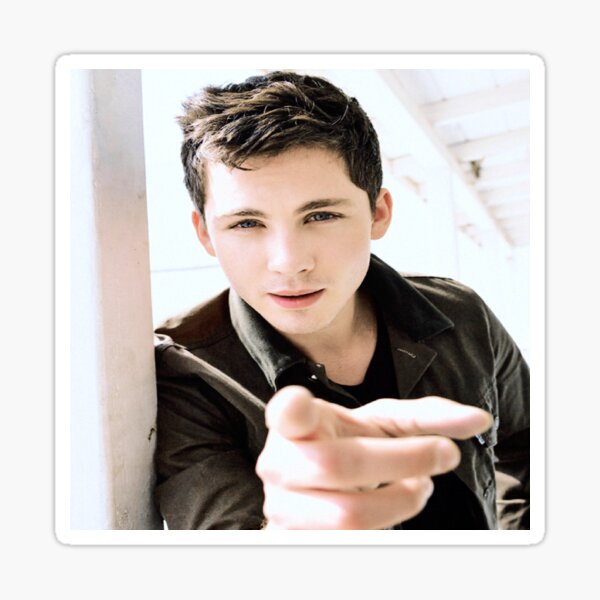 Artikel-Vorschau von Logan Lerman, designt und verkauft von asdmarisol.