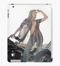 Katee Sackhoff vs. iPad iPad Case/Skin