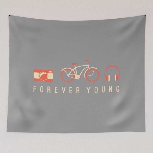 Aperçu de l'œuvre Forever Young créée et vendue par Trio's Stuff.
