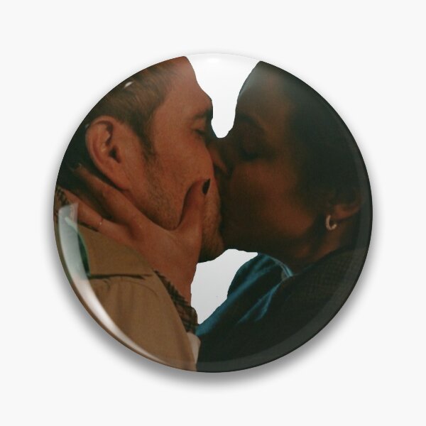 Item preview, Zari y John Kiss - Leyendas del mañana designed and sold by itzcourtneyxo.