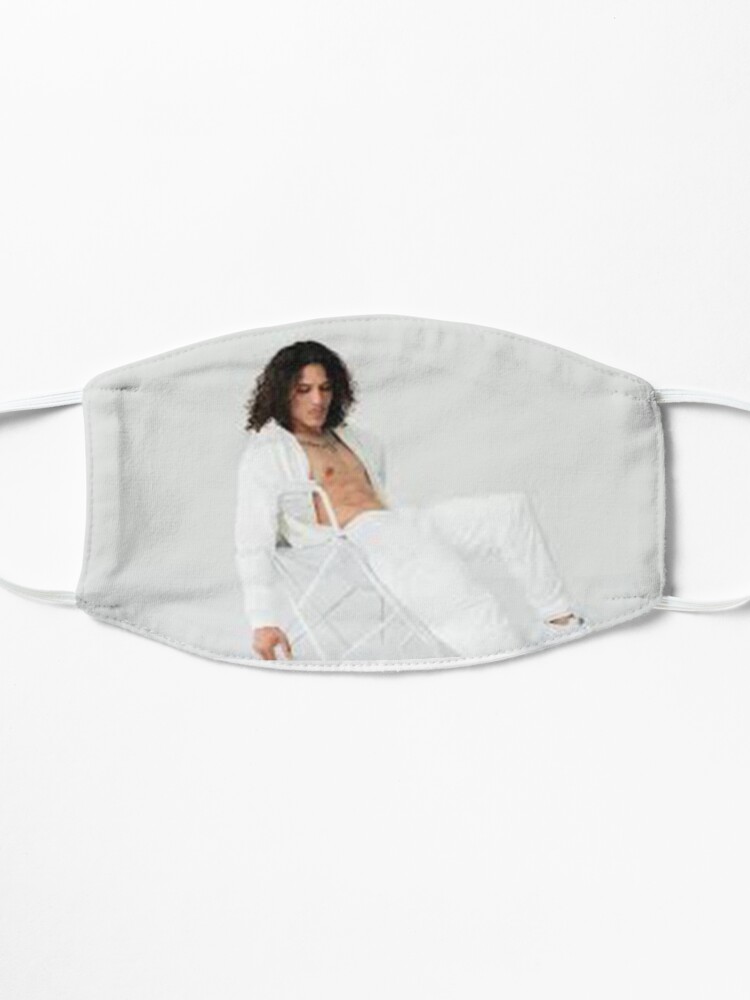 Masque ''Hatik chaise pliante' : autre vue