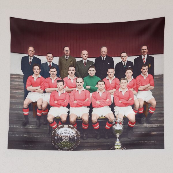 Artikelvorschau, United 1952/53 in Farbe entworfen und verkauft von AndythephotoDr.