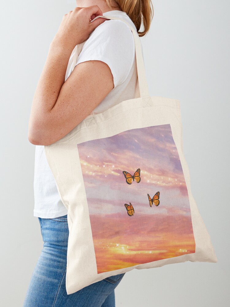 https://ih1.redbubble.net/image.1299059103.4411/ssrco,tote,cotton,canvas_creme,lifestyle,tall_portrait,750x1000-bg,f8f8f8.1.jpg