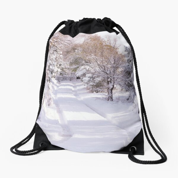 Peaceful Wonderland Drawstring Bag