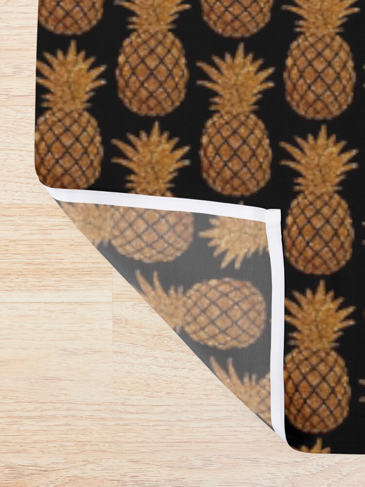 "Goldene Ananas - Glitzer-Ananas-Muster (schwarz)" Duschvorhang von