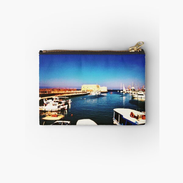 Artikelvorschau, Heraklion Dock auf Kreta entworfen und verkauft von Marina Coffey.
