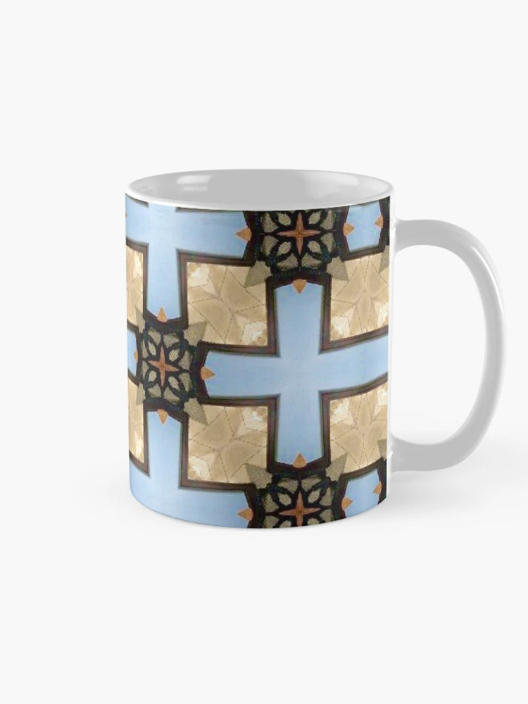 Aperçu 3 sur 6. Mug à café avec l'œuvre Funky Abstract Pattern créée et vendue par RiaBubble.