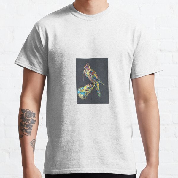 Falke mit Haube auf grau Classic T-Shirt