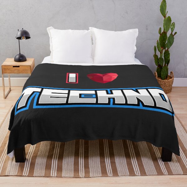 Item preview, I love techno designed and sold by Gezwompl.