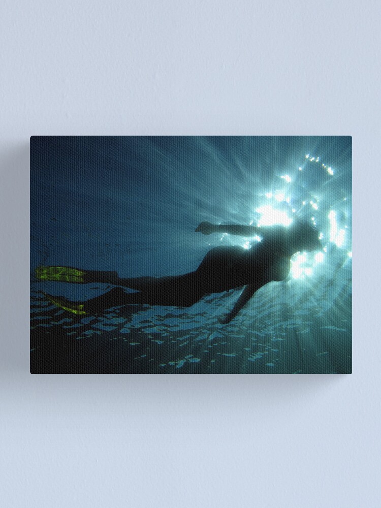 Alternate view of Lola at Hermit I Canvas Print