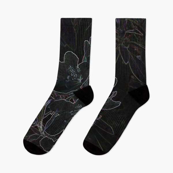 Artikelvorschau, Dark Floral entworfen und verkauft von gingerlouls.