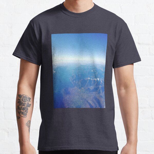 Tranquil mountains 3 Classic T-Shirt