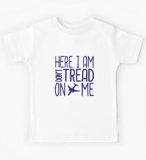 HERE I AM DON'T TREAD ON ME Kids Tee