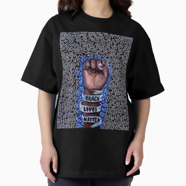 Vista previa del artículo con la obra «Black Lives Matter y el puño con nomeolvides», diseñado y vendido por artbykaylaa.