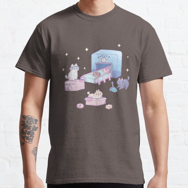Cats preparing donuts Classic T-Shirt