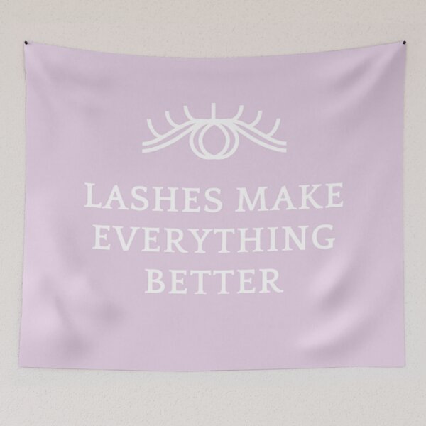 Aperçu de l'œuvre Girly Purple Lashes Beauty Quote créée et vendue par cloudedsunset.