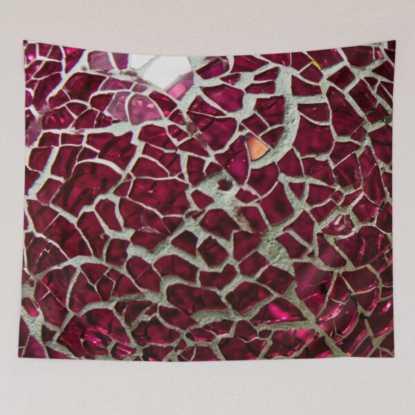 Artikelvorschau, Magische rosa Glaskugel - Muster zerbrochenes Glas entworfen und verkauft von Patricia Piotrak.