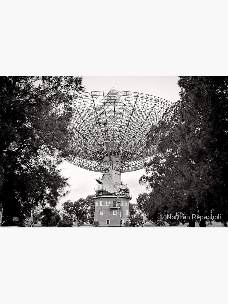 Hello? - Parkes - NSW - Australia by keystone