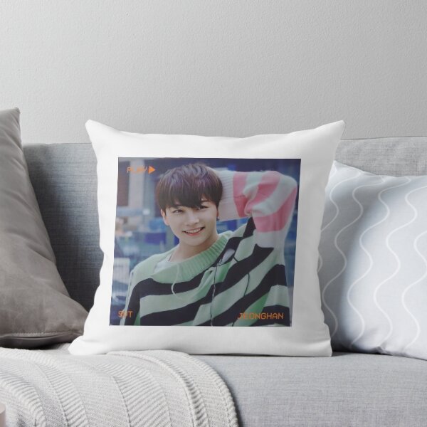 Item preview, VCR Jeonghan de los 90 designed and sold by arthao.