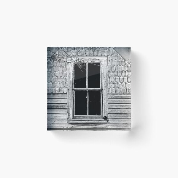 Artikelvorschau, Altes Windows entworfen und verkauft von Jean Gregory Evans.