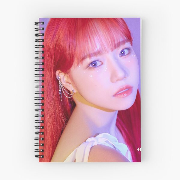 Artikelvorschau, IZ*ONE GEHEIME GESCHICHTE DES SCHWANS JO YURI entworfen und verkauft von PD101EMPORIUM.