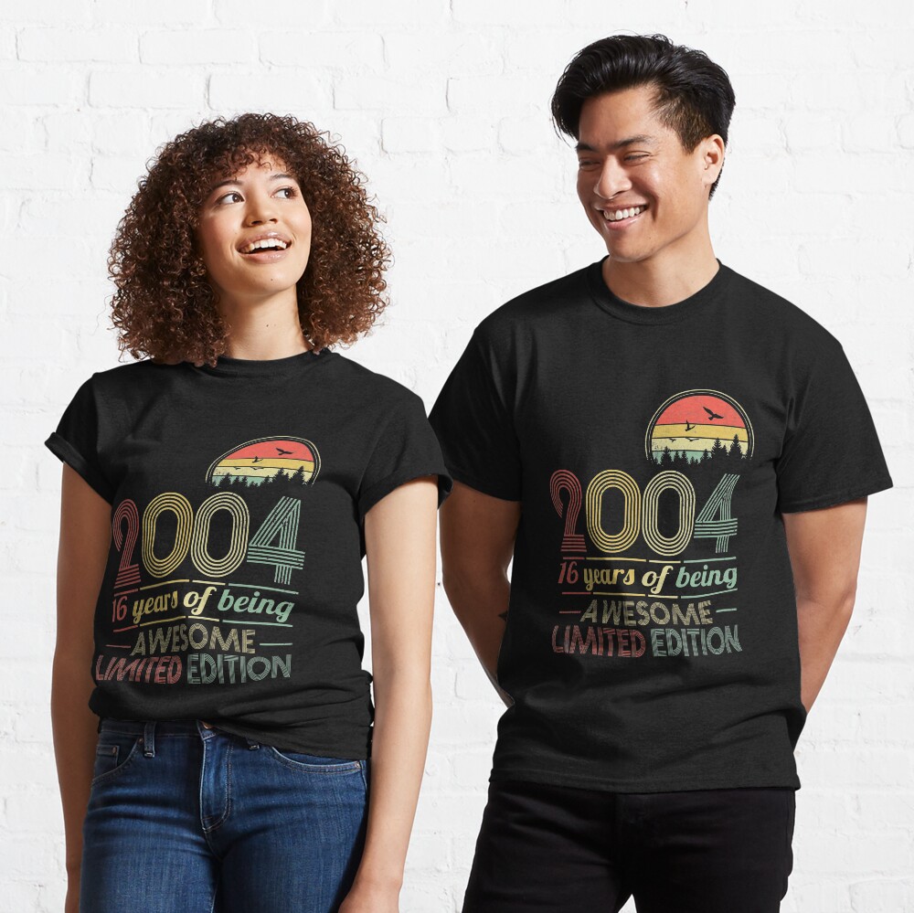Epic Since March 2004 16th Birthday Gift 16 Years Old T-Shirt