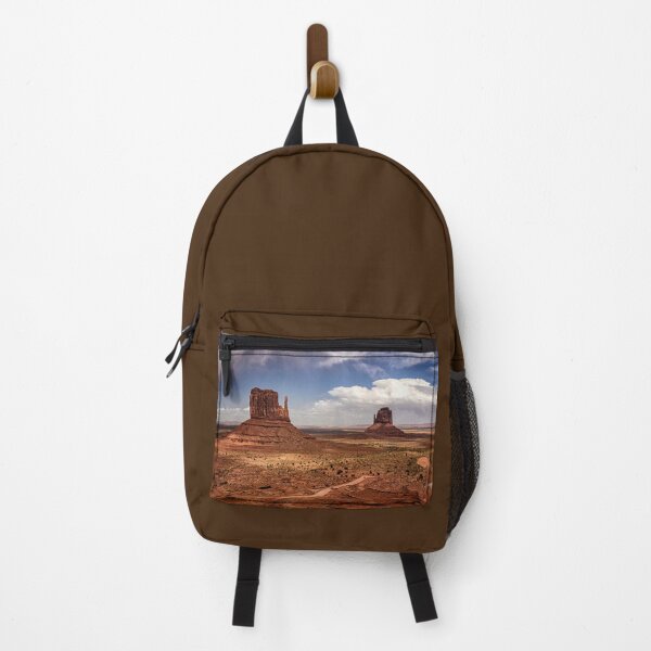 Artikelvorschau, Die Fäustlinge im Monument Valley entworfen und verkauft von Kathy Weaver.