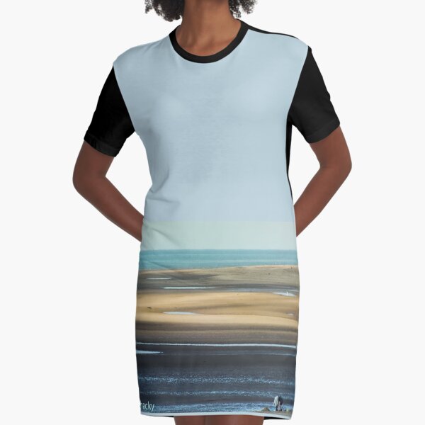 The Beach Graphic T-Shirt Dress