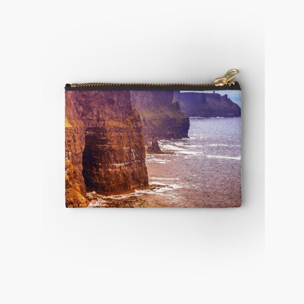 Item preview, en la salvaje costa atlántica de Irlanda designed and sold by wallarooimages.