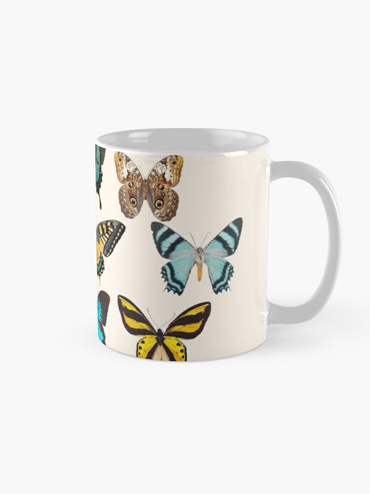 Pretty Butterfly Pattern Travel Mug