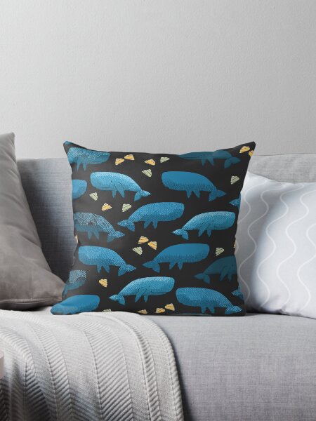 Artikel-Vorschau von Blauwalillustration mit Muster von Walen und von gelben Muscheln auf schwarzem Hintergrund, designt und verkauft von tostoini.