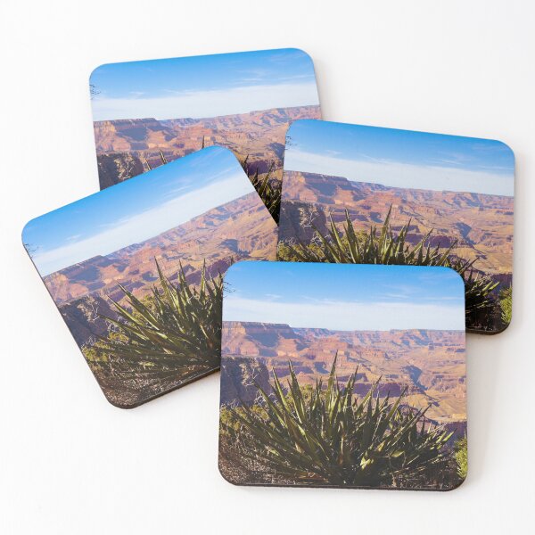 Artikelvorschau, Eine große Yucca am Rand des Grand Canyon entworfen und verkauft von MomentofPercep.