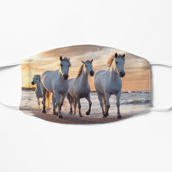Chevaux au coucher du soleil Masque sans plis