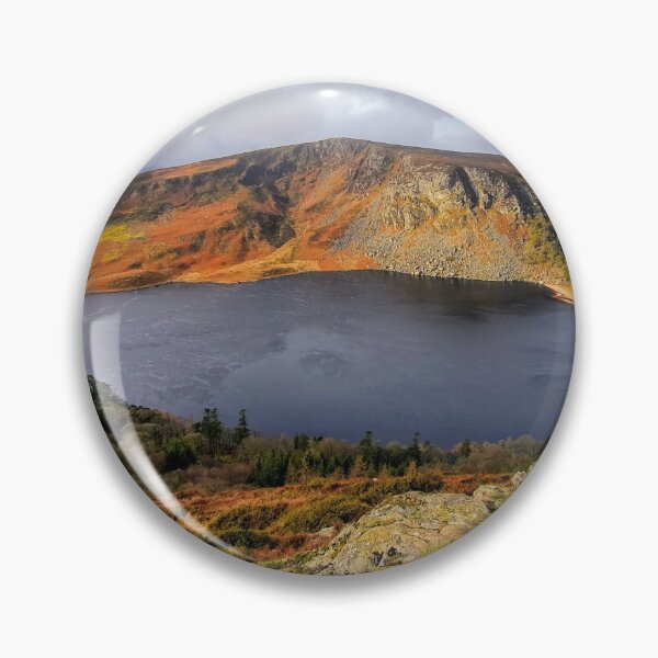 Artikelvorschau, Lough Tay "Guinness See" entworfen und verkauft von Alan Wright.