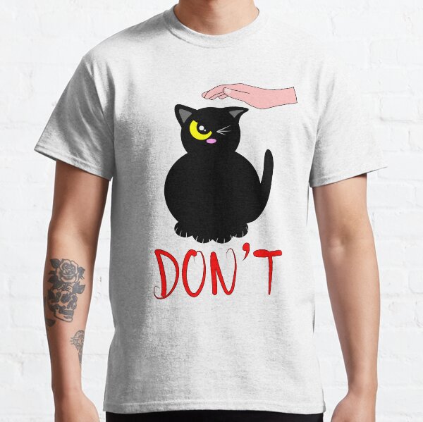 Angry cat Classic T-Shirt