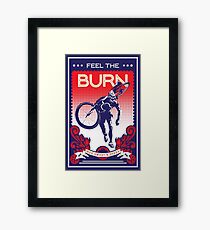 Lámina enmarcada Cartel de bicicleta retro Feel the Burn