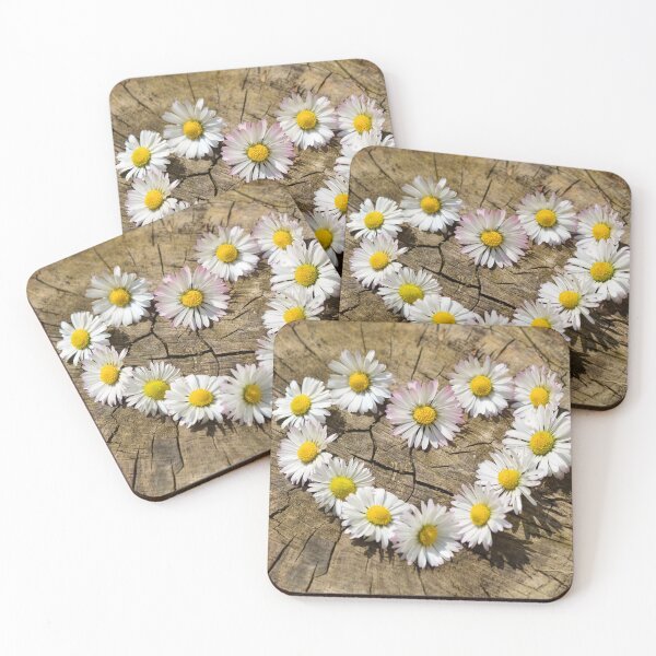 Artikelvorschau, Heart Shaped Daisy Flowers entworfen und verkauft von OneCherubim.