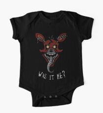 Five Nights at Freddy's - FNAF 4 - Nightmare Foxy - It's Me One Piece - Short Sleeve