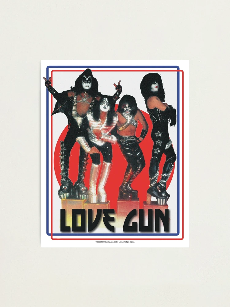 LOVE GUN KISS BAND