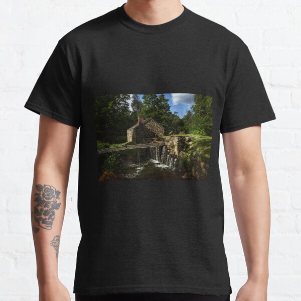 Canal house at Waterloo Village Classic T-Shirt