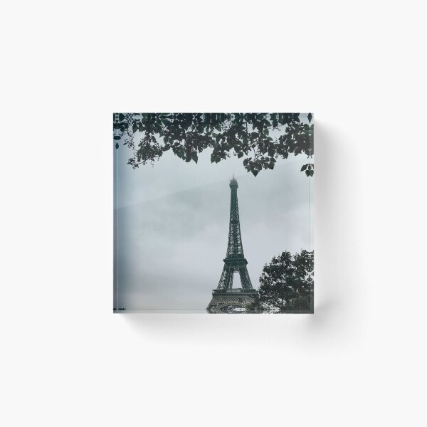Item preview, Eiffel tower designed and sold by Jellabella.