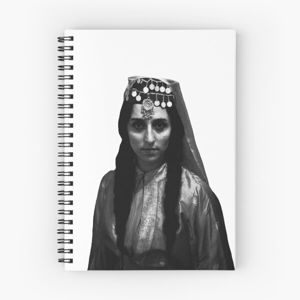 Artikelvorschau, Firuz entworfen und verkauft von Tasnim Rahimah.