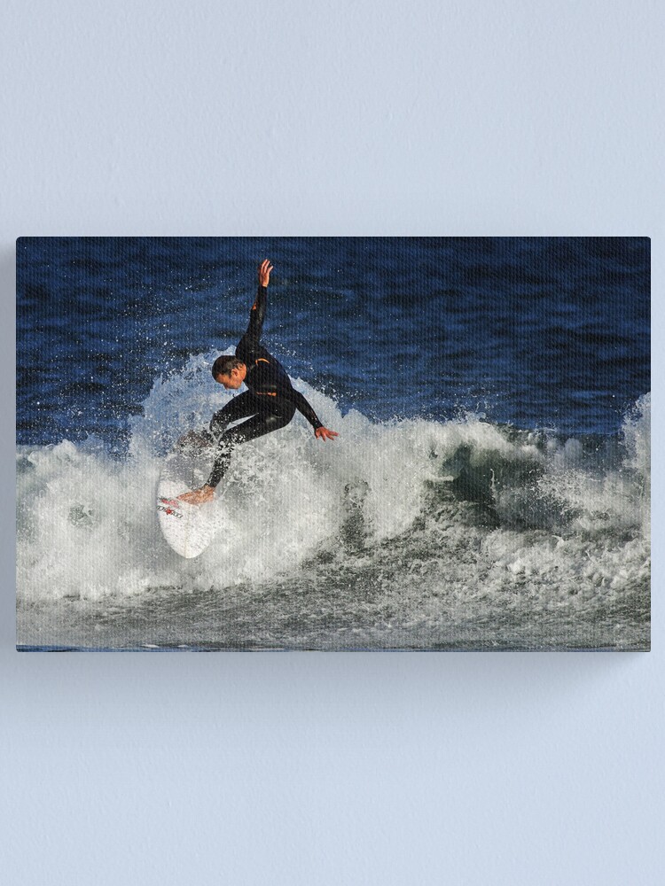 Alternate view of Surfing at Winkipop Canvas Print