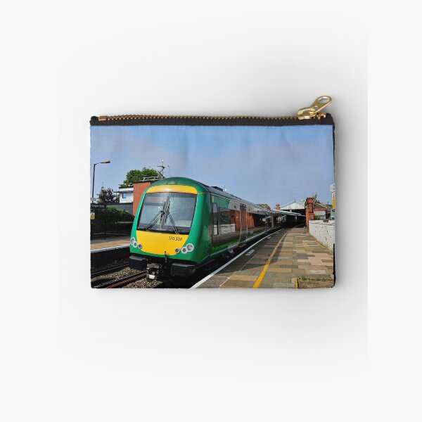 Artikelvorschau, London Midland Class 170 in der Worcester Foregate St. entworfen und verkauft von EngPhotography.