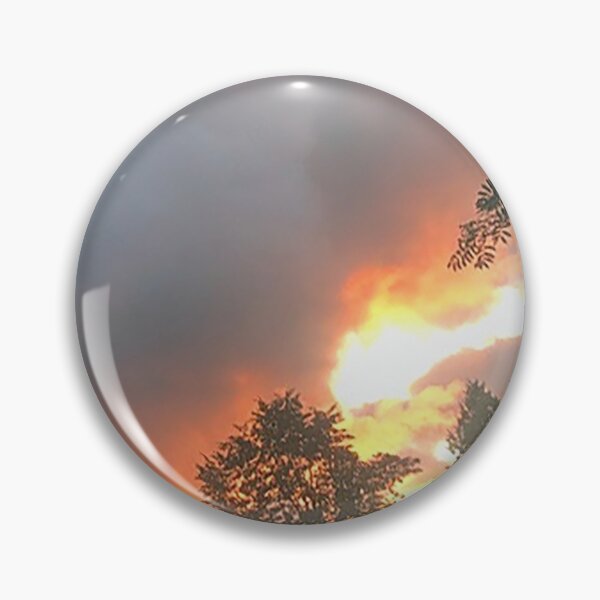 Artikelvorschau, Wilder Sonnenuntergang in Finnland entworfen und verkauft von vieno.