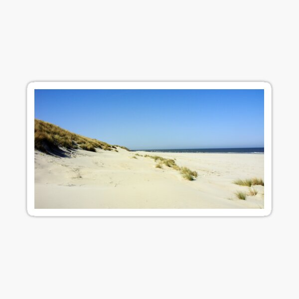 Strandansichten... ein Sandstrand mit Sicht bis ins Unendliche Sticker