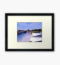 NIAGARA FALLS Framed Print