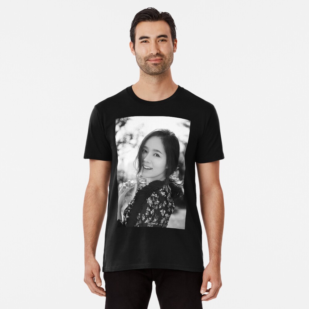 Son Ye Jin Premium T-Shirt